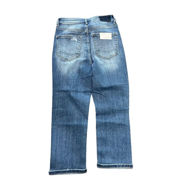 Risen High Waist Destroyed Capri Jeans‎ - Picture 2 of 6